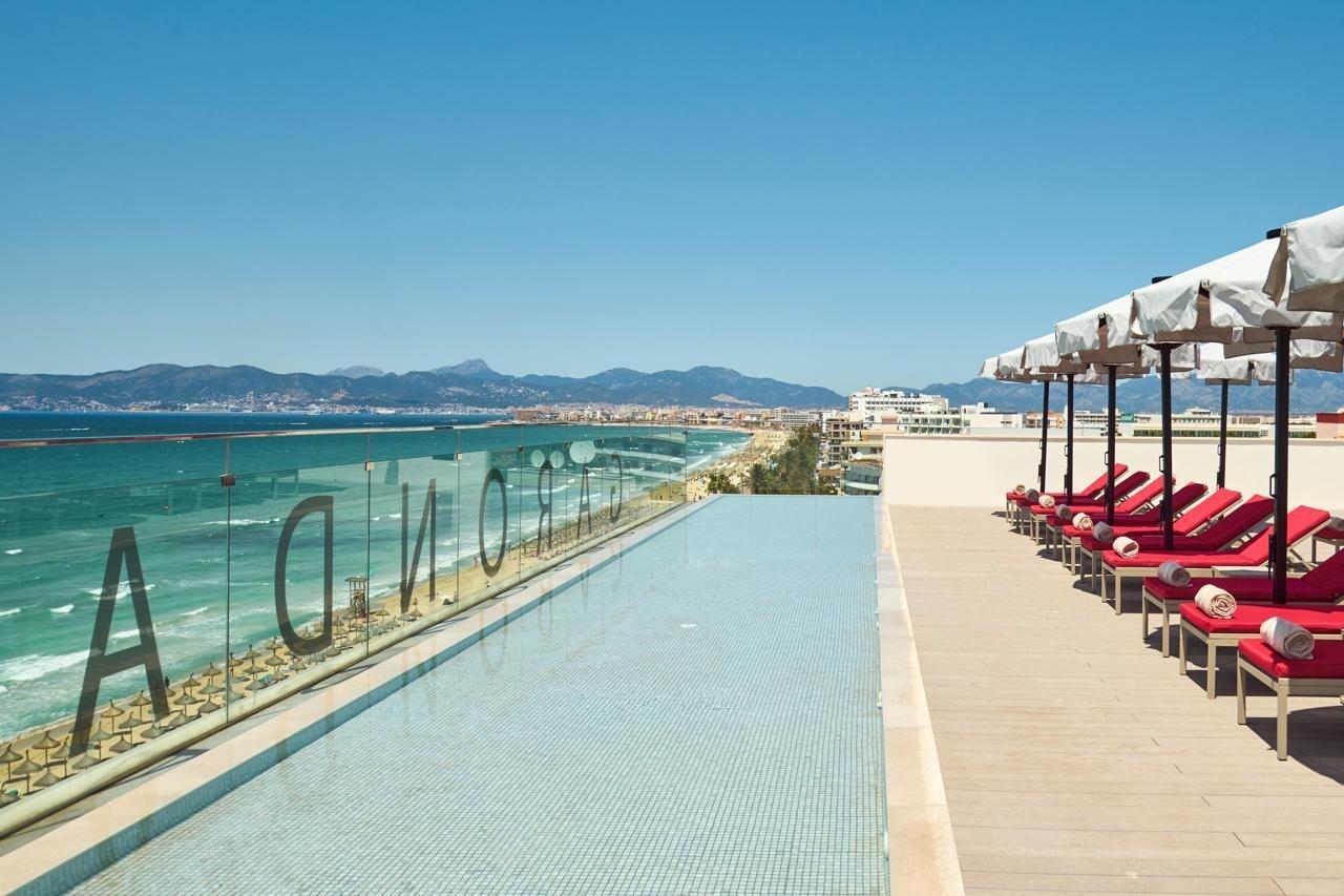 Hotel Pure Salt Garonda - Adults Only Playa de Palma  Exteriér fotografie The rooftop pool at the hotel