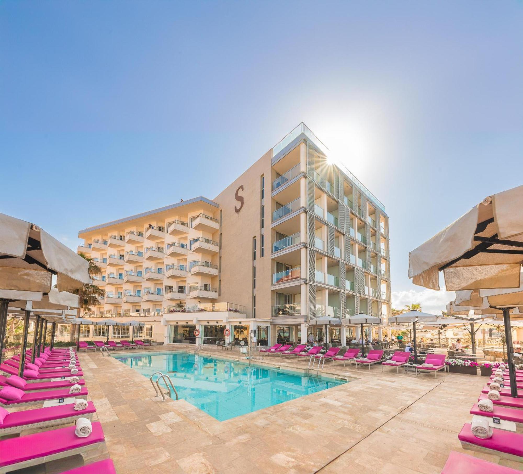 Hotel Pure Salt Garonda - Adults Only Playa de Palma  Exteriér fotografie The hotel's main pool